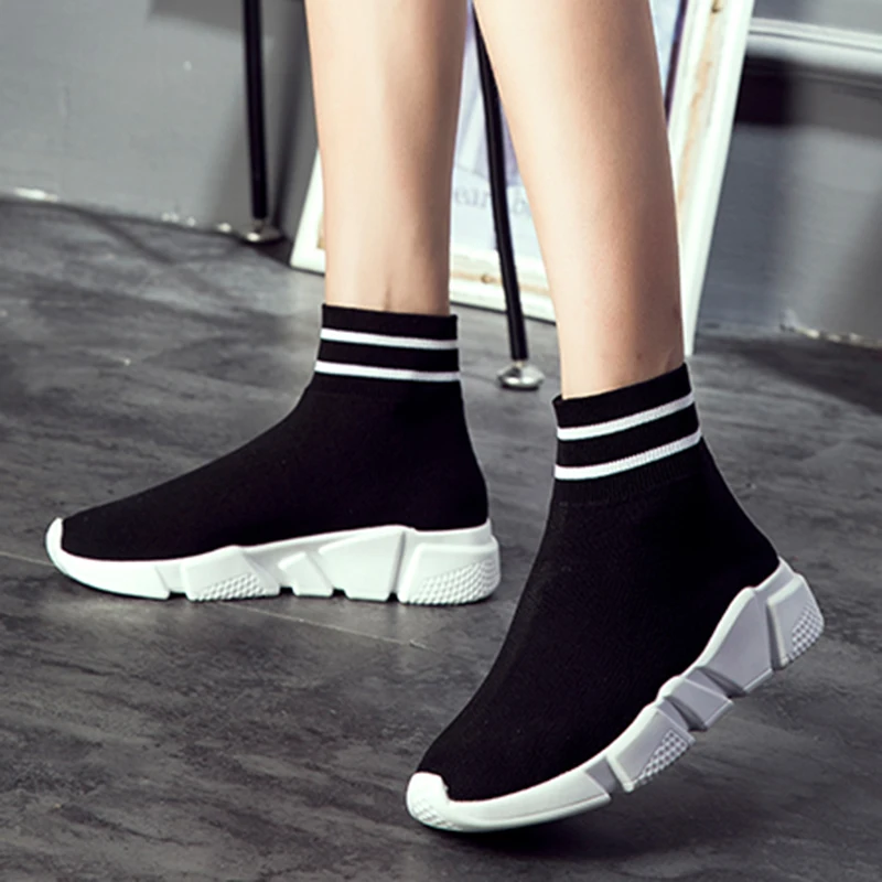 Женские эластичные носки без шнуровки обувь в полоску на плоской подошве женские