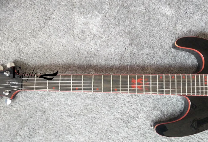 Орел. Бабочка Гитары бас Custom Shop C-1 SheDecil чёрная баньши металл электрогитара
