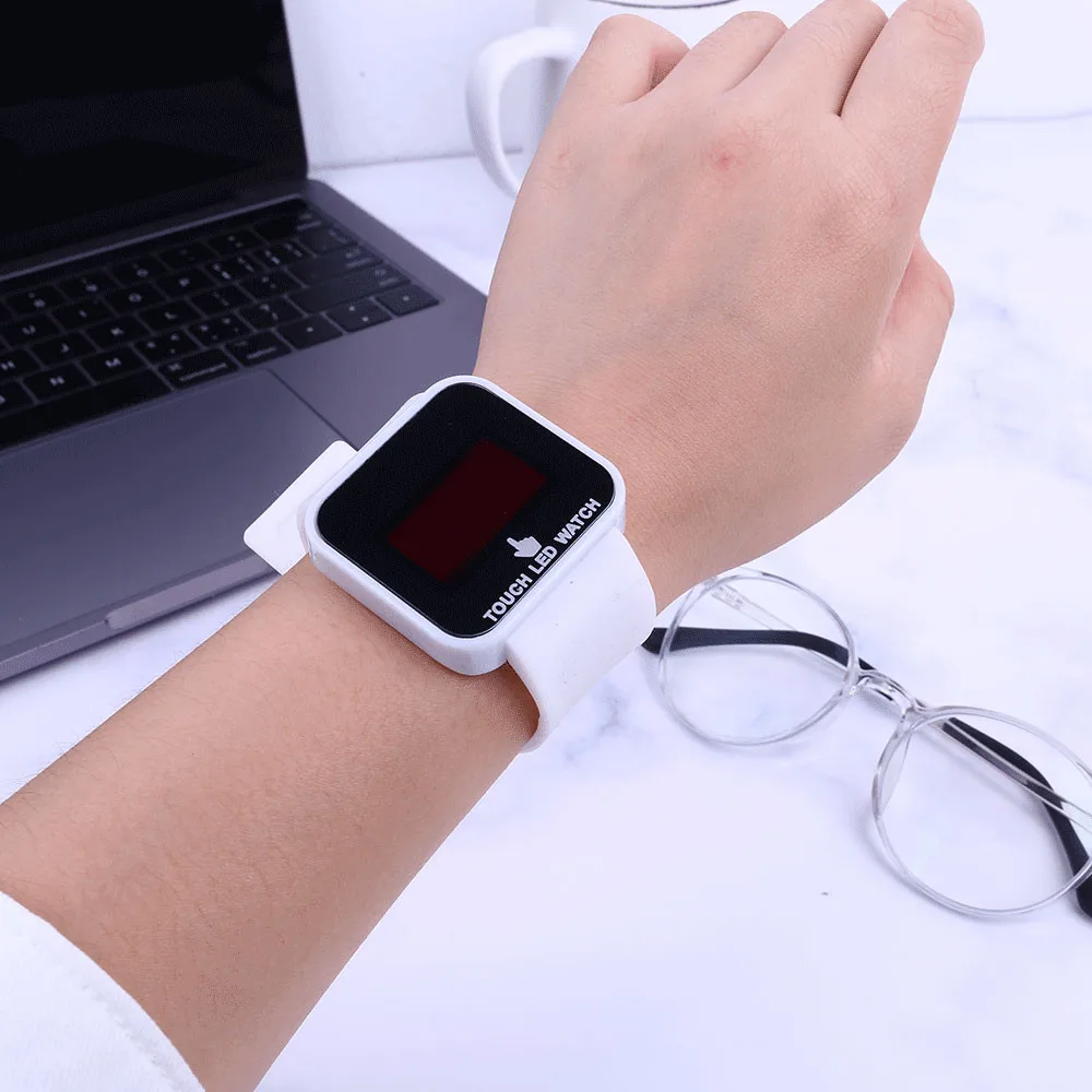 Zhou Lianfa Ladies Designer Watches Luxury Watch Women 2019Brand Men's Leather Strap Korean Version Of Electronic |
