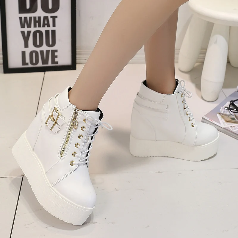 2017 новых зимней моды толщиной подошве в увеличился склон каблуки Черный Мартин