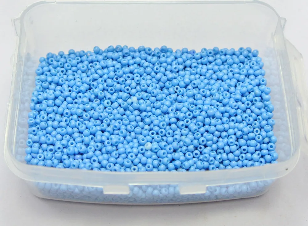 

10000 Glass Opaque Seed Beads 1.5mm (15/0) Sky Blue + Storage Box