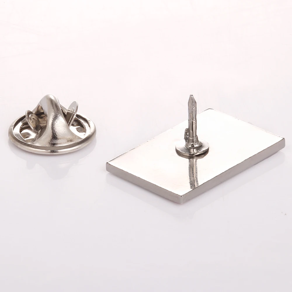 Значок с флагом России | Дом и сад