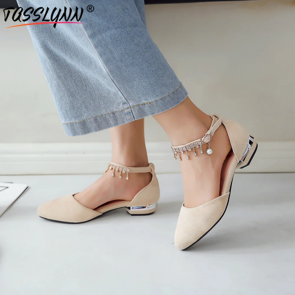 Туфли лодочки женские с острым носком на среднем квадратном каблуке размеры 3