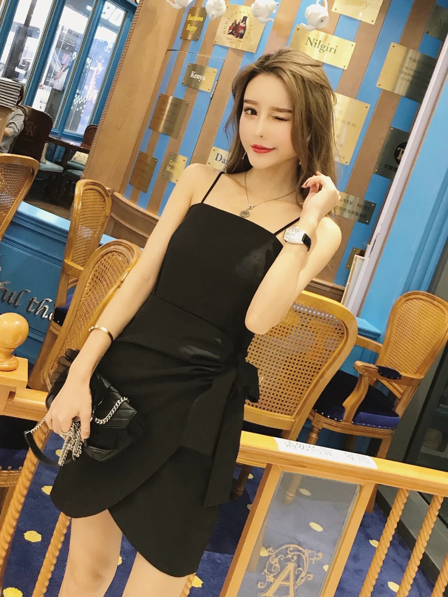 Новинка 2019 г. Летнее темпераментное на бретельках с бантом-бабочкой и краем