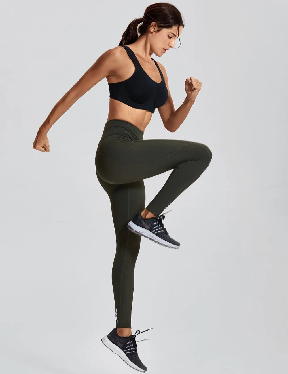 Женский спортивный бюстгальтер со стальной поддержкой полностью закрывающий