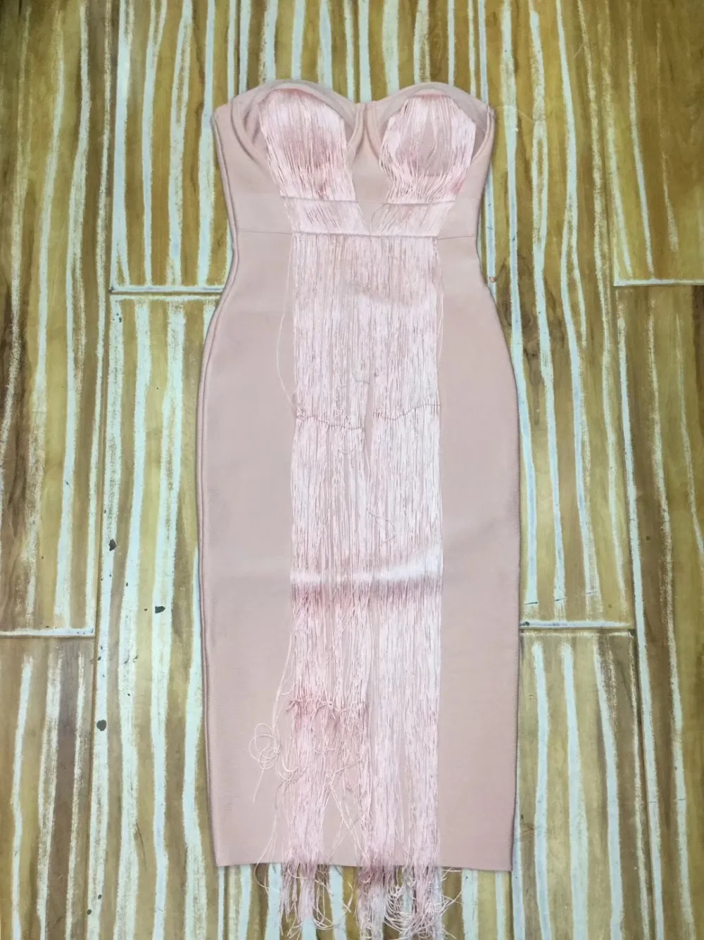 

High Quality khaki Women Tassel Bandage dress 2019 NEW Elegant Strapless Vestidos Celebrity evening Party Bodycon dresses