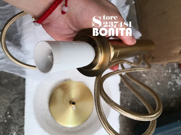 Млечное стекло, прозрачный стеклянный шар для гольфа, современные подвесные лампы, гальваническое покрытие, медь, золото, скраб, черный железный кулон, освещение