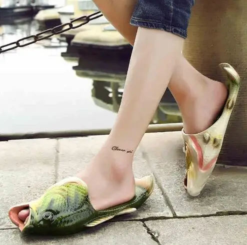 Новинка 2018 года модная летняя обувь женские сандалии шлепанцы резиновые пляжные