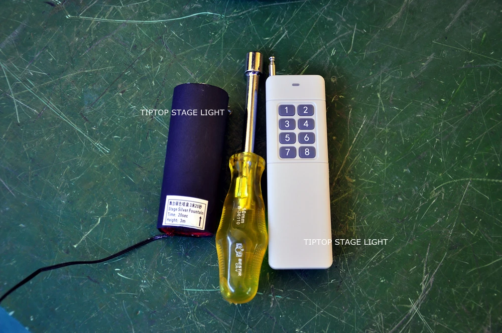 Gigertop, TP-T12B, 6 головок, вращающийся фейерверк, консоль, машина, беспроводной пульт дистанционного управления для свадьбы/вечерние/танцевальный зал, поставщик из Китая