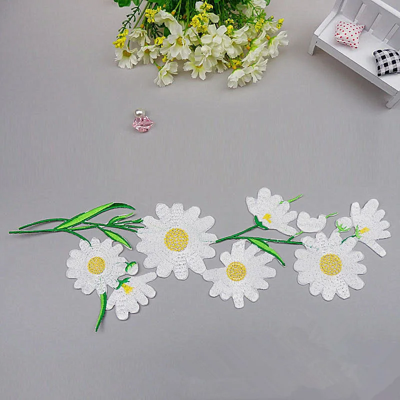 1 шт. DIY Вышивка розы Патч Аппликация утюг на мультфильм Нашивки милые дешевые