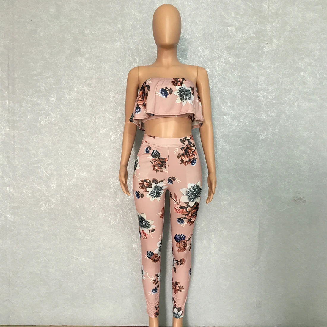 2017 спортивные костюмы женские короткий топ с рюшами + длинные штаны цветочным