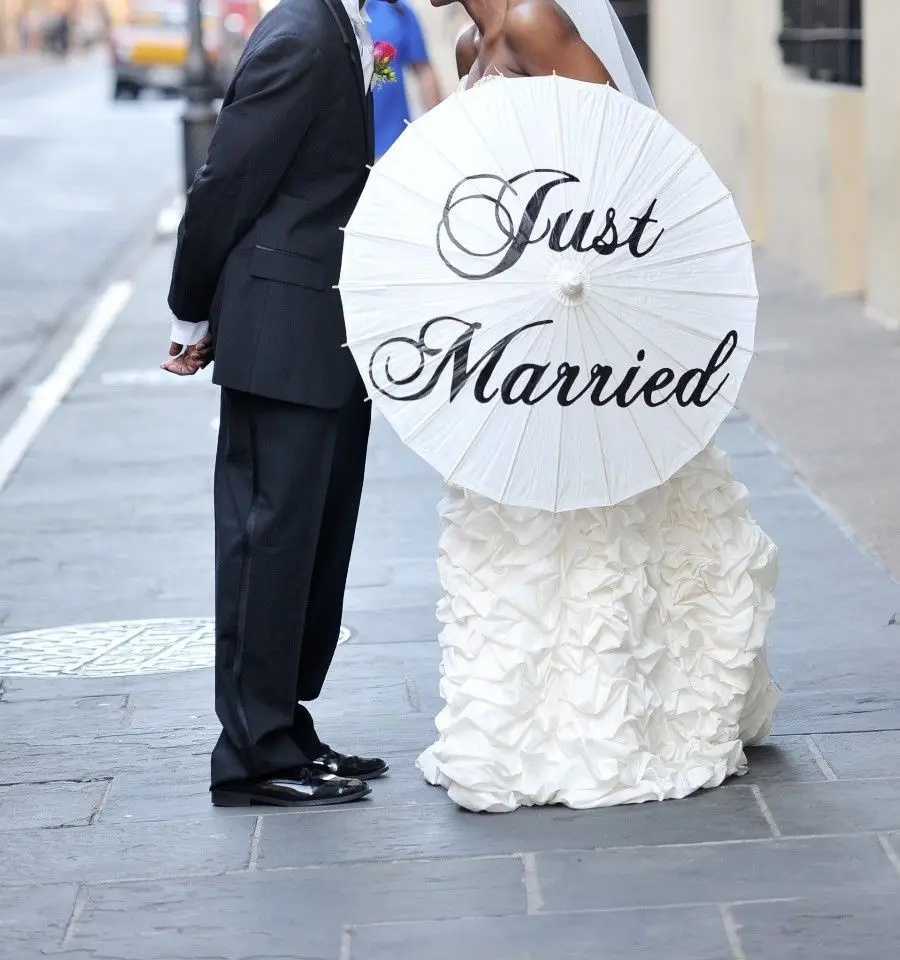 

[ Fly Eagle ] Free shipping Personalized Just Married Wedding Paper Parasol Umbrella