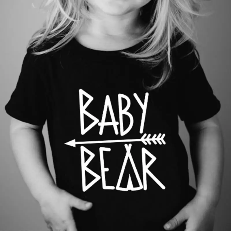 Новинка модная футболка с короткими рукавами и круглым вырезом надписью Papa Bear Mama