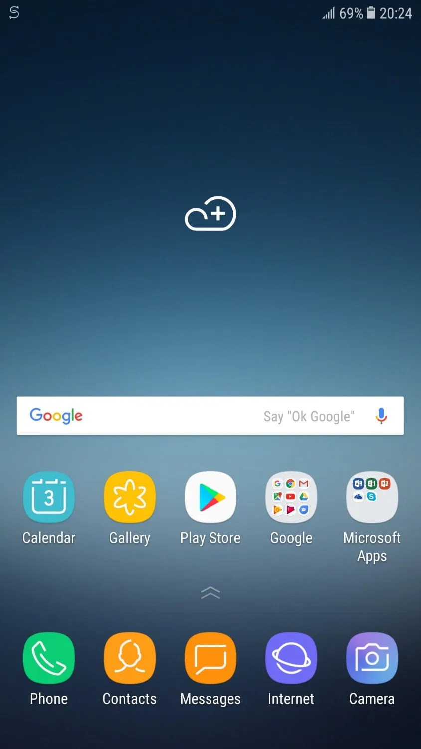 Samsung Galaxy C8 (SM C7100) Super AMOLED FHD 4 Гб ОЗУ 64 ПЗУ 16 МП фронтальная камера две sim карты