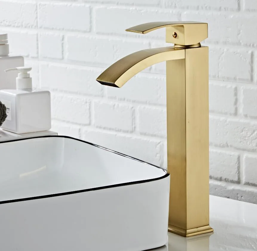 Basin faucet brass Brushed Gold bathroom faucet single handle torneiras para pia de banheiro sink Wash faucet waterfall faucet