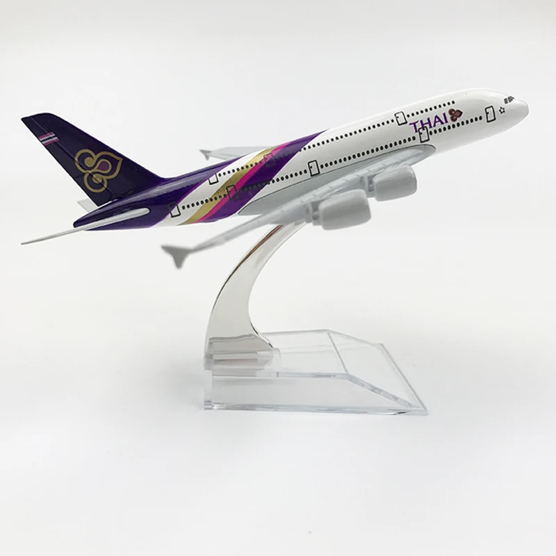 Бесплатная доставка тайский авиакомпании самолет модель Аэробус A380 16 см с