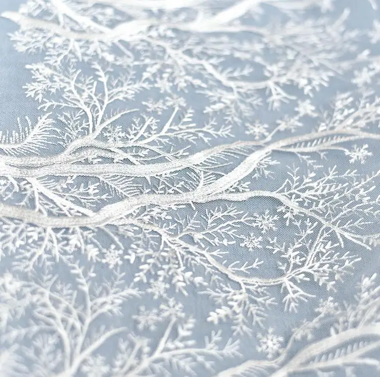 Узоры мороза. Зимние узоры. Морозное кружево. Узоры на окне. Зимние кружева.