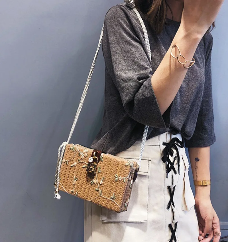 Винтажная богемная сумка с клапаном для женщин маленькая Соломенная Сумочка на
