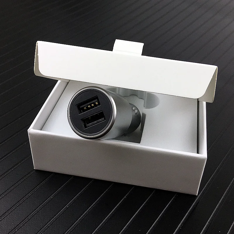 Xiao mi autolader Originele Xiao mi autolader qc 3,0 DUAL usb Snel OPLADEN Max 5 V/3A metalen dual Usb SNEL Opladen