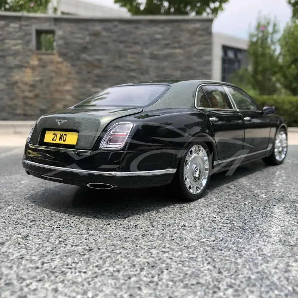 Diecast Car Model Almost Real Bentley Mulsanne 1:18+ SMALL GIFT
