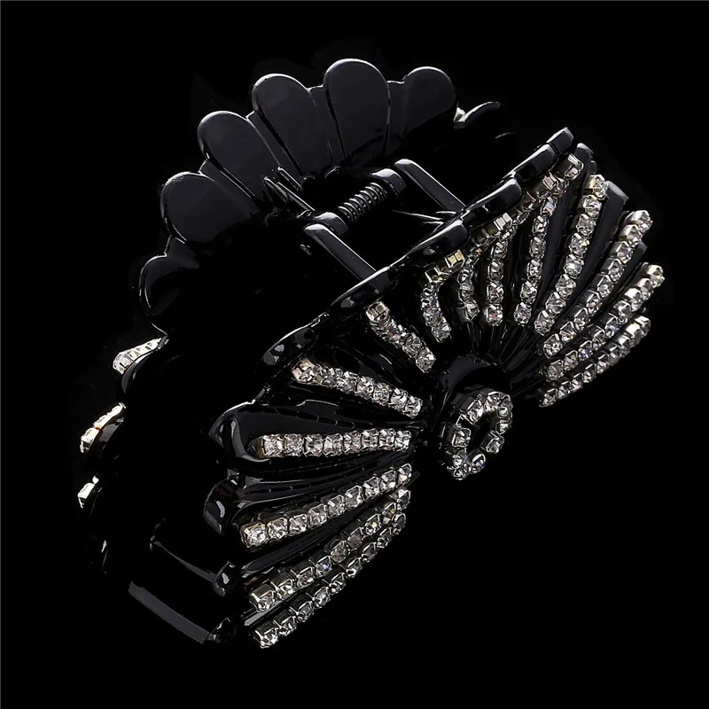 

New Fashion Acrylic Crystal Flower Hair Claws Clip For Women Ponytail Gripper Hairpin Hair Accessories barrette crab Hairpins