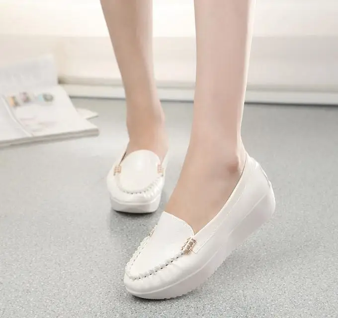Free shipping heavy-bottomed platform shoes patent leather casual simple wild bow flat candy Peas |