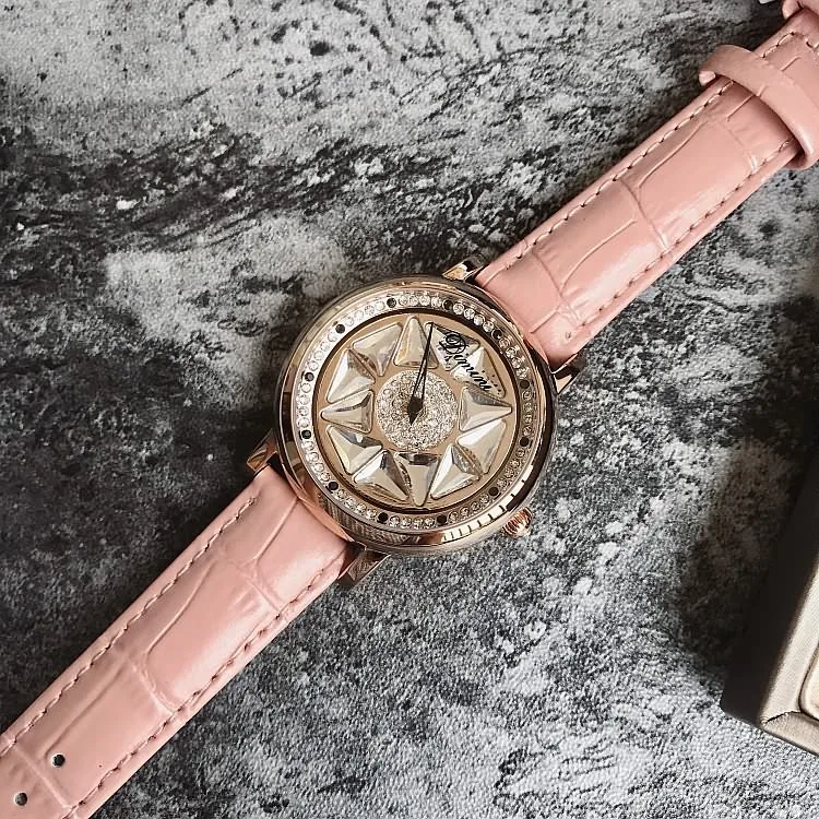 

2019 Fashion Designer Brand Luxury Watch Women Leather Strap Unique Rhinestone Women Dress Watch Waterproof Women Watches Quartz