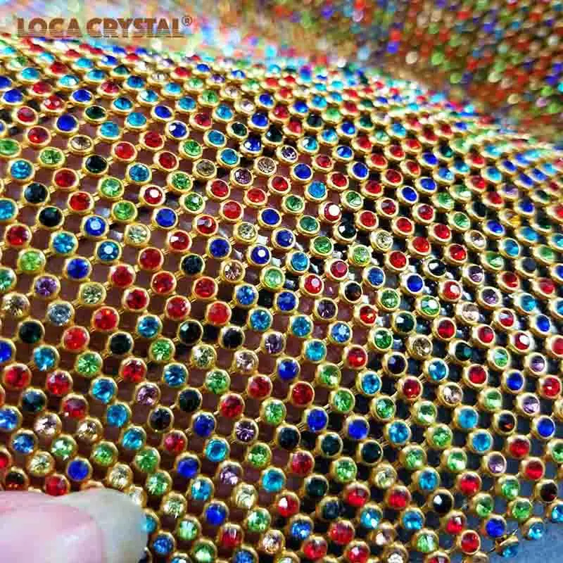 

Hot Fix 45*120cm Fashion Gold Color Metal Aluminum Rhinestone Sheet Pointback Rhinestone Mesh Clothes Shoes Decoration