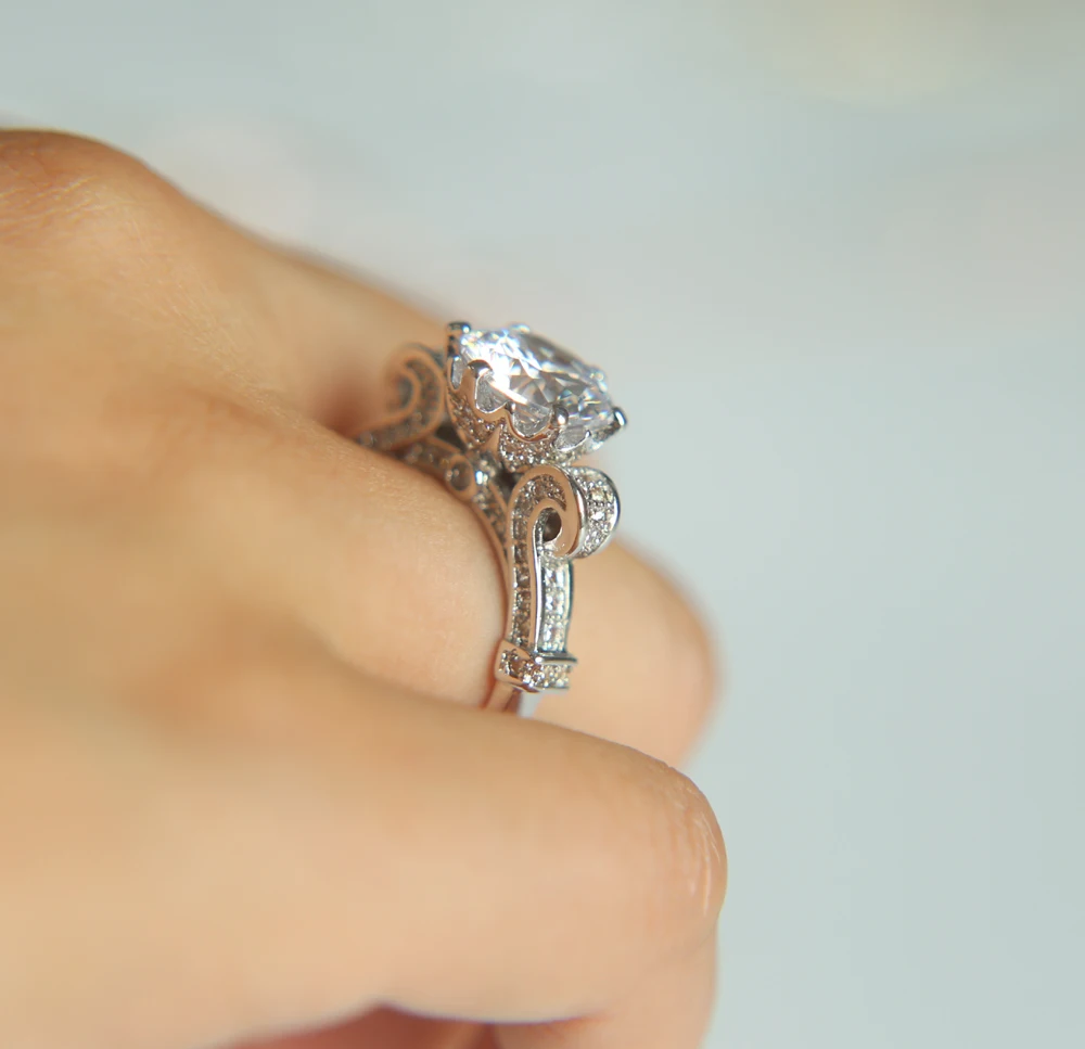 Женское кольцо сверкающее с фианитом|ring jewelry|ladies ringsbig stone |