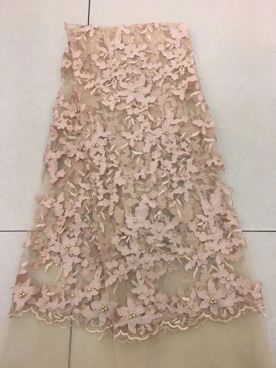 

2018 High Quality African Lace Fabrics/French Net Embroidery Tulle Lace Fabric with StonesFor Nigerian Wedding Dress