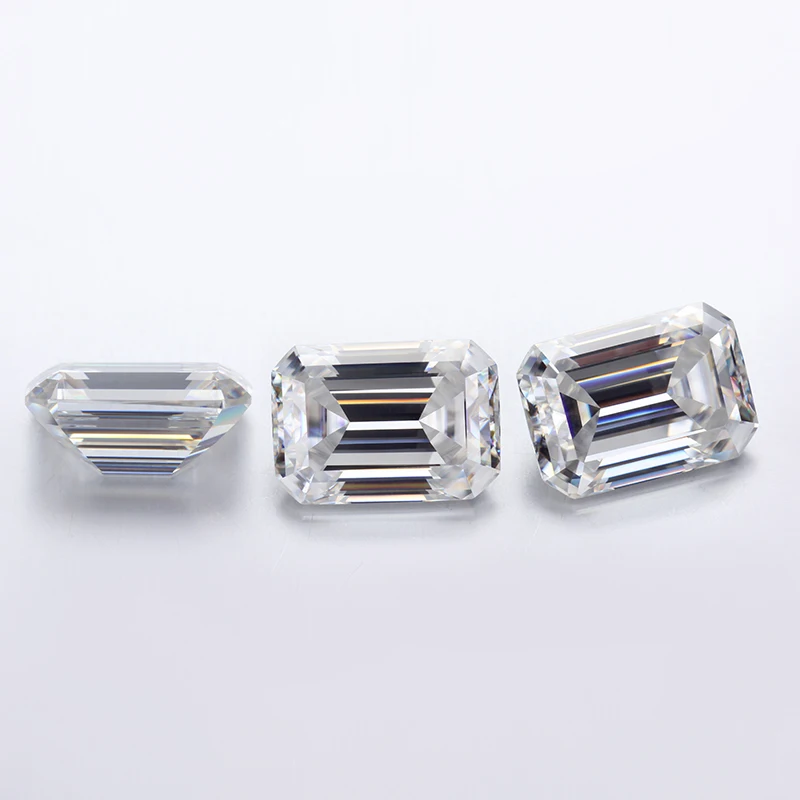 

Emeralds cut 7*5mm white E/F moissanites for marriage ring