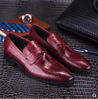 

crocodile leather mens business dress oxfords shoes italian male tassels fashion martin shoes prom party wedding derby shoes