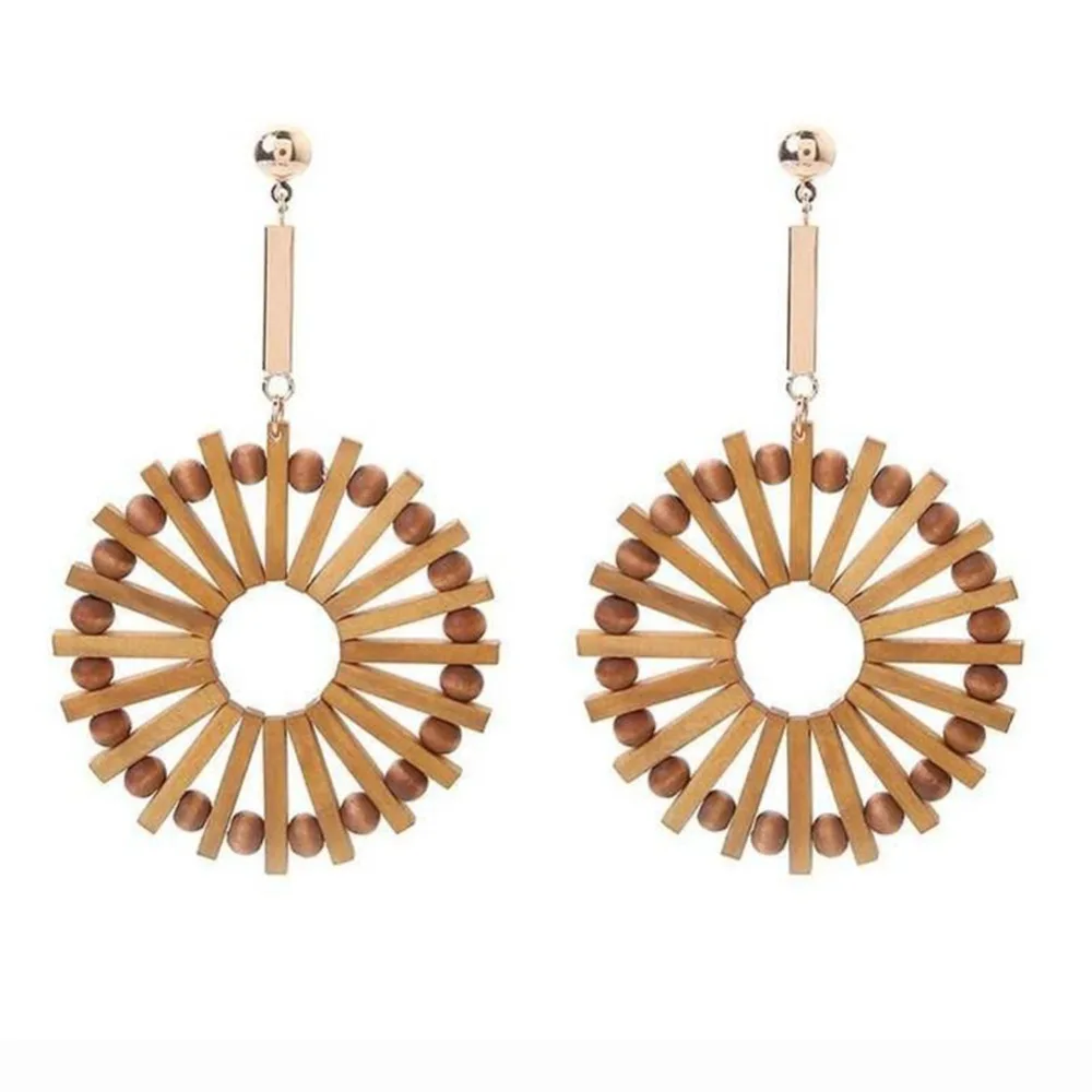 Dvacaman INS Fashion Statement Earrings Women Boho Rattan Knit Drop Earrings Wooden Dangle Earrings Wedding Jewelry Wholesale