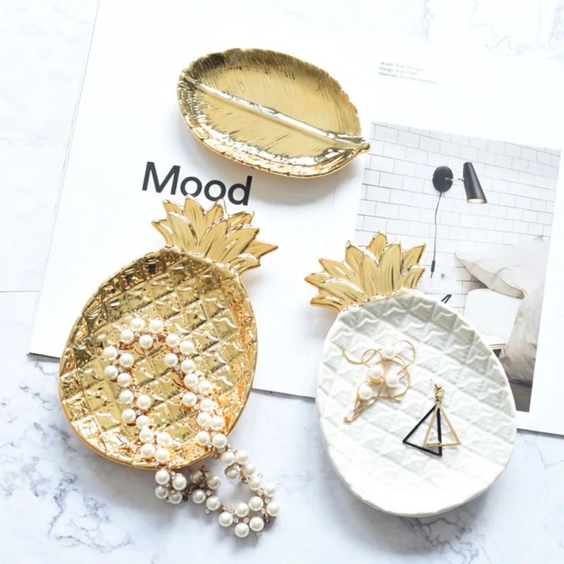 Nordic Royal Dessert Fruit Jewelry Plate Creative Golden Pineapple Leaf Shape Dining Table Household Art Tray Decoration Crafts | Дом и сад