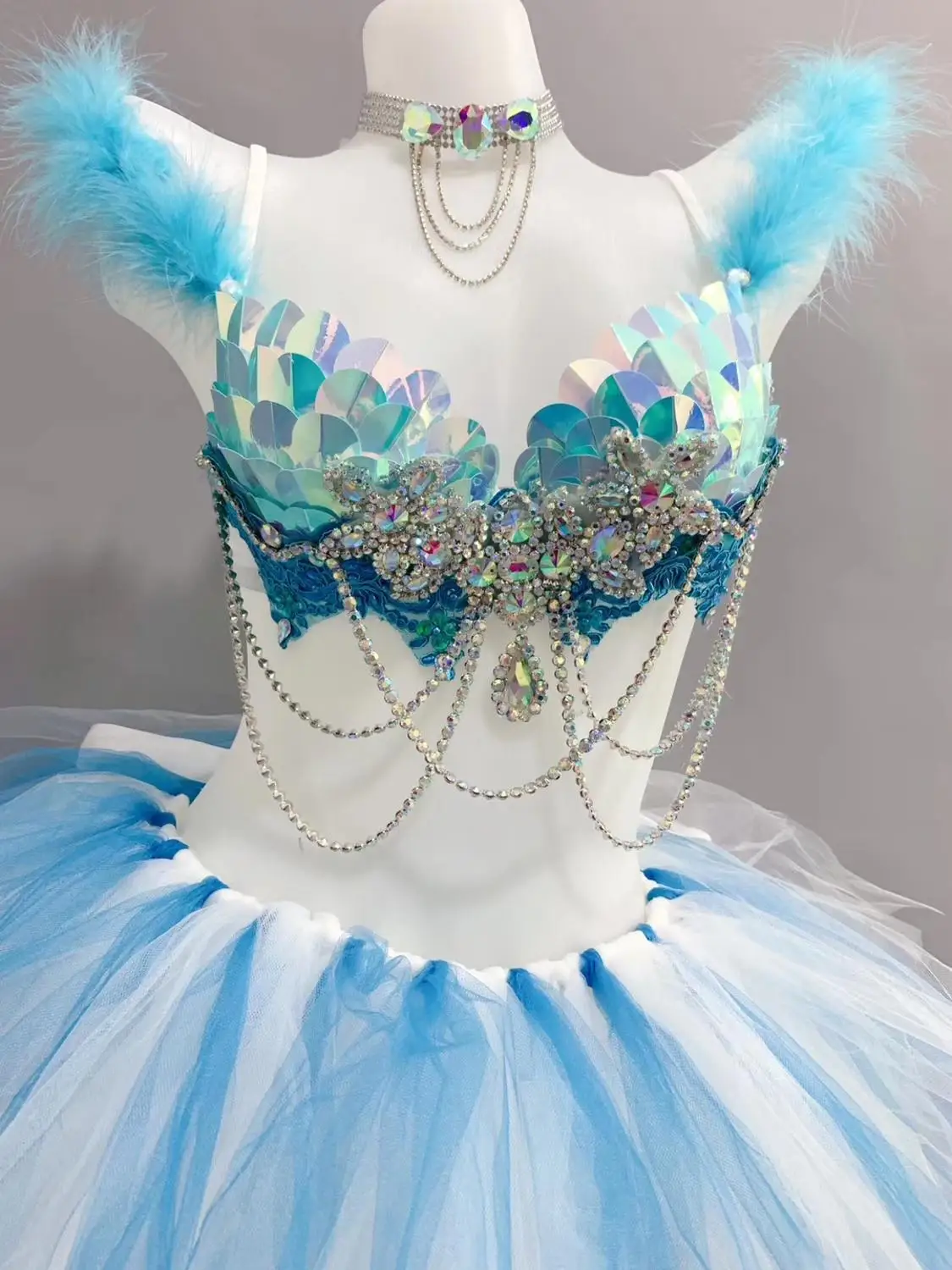 Blue Sequins Rhinestones Bra Mesh TUTU Skirt Sexy Women Set Bar Club Rave Party Dance Outfit Nightclub DJ Singer Costume 2 Piece |