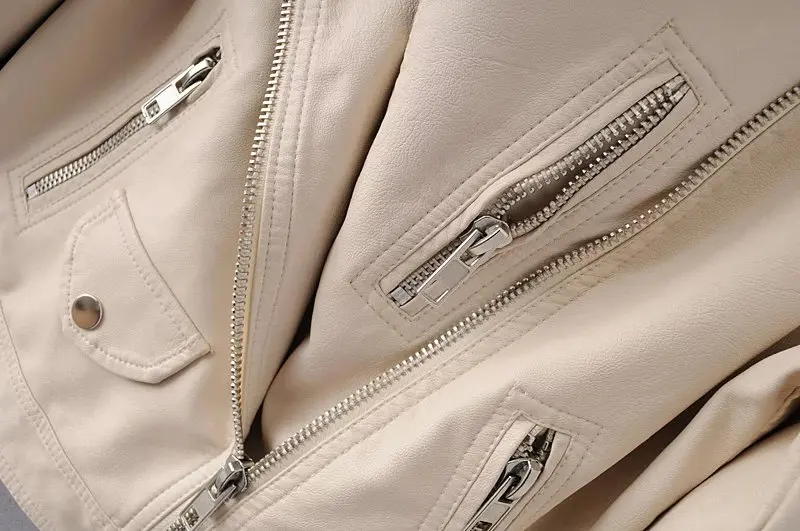 Женская короткая куртка из мягкой искусственной кожи VOGUE Черная/бежевая