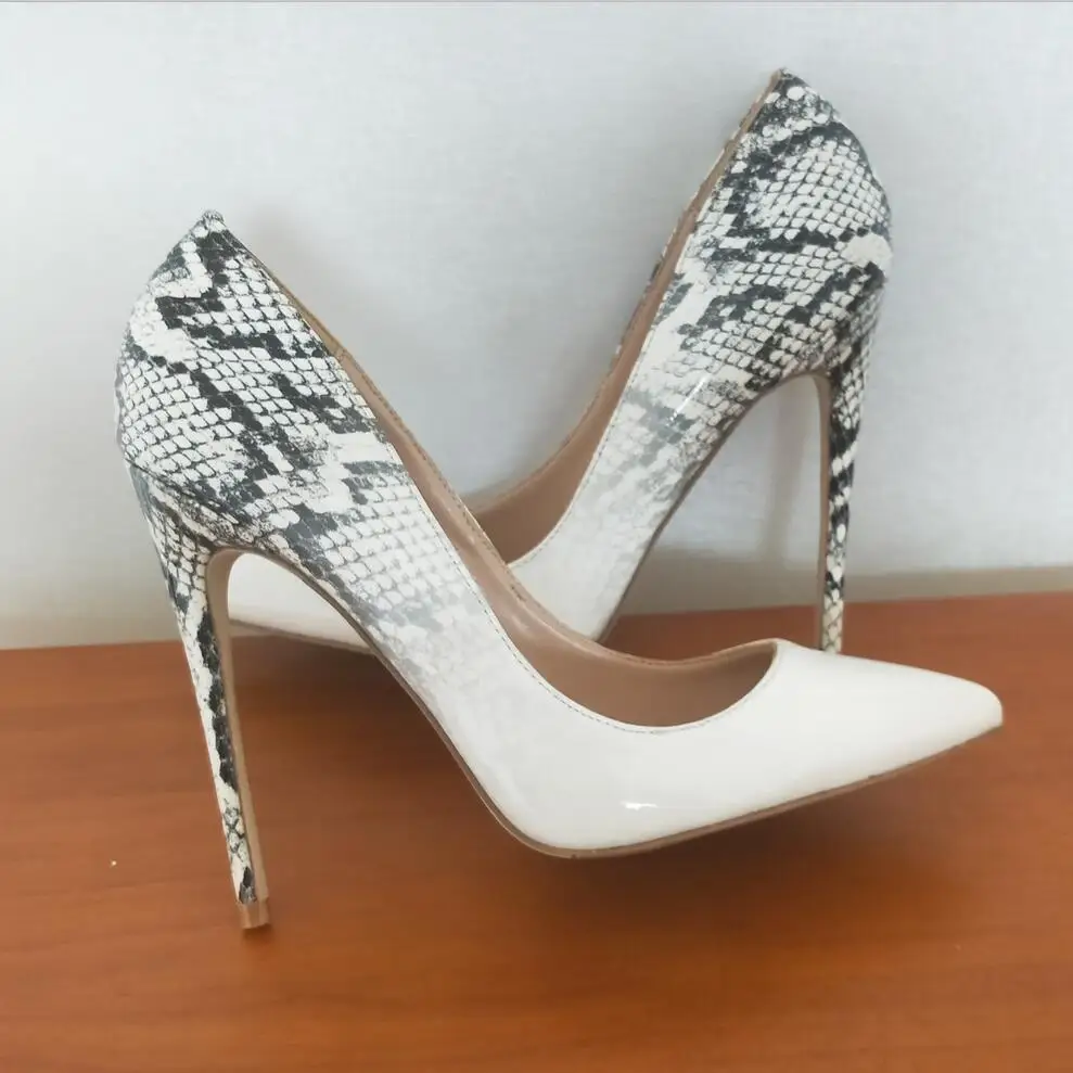 Туфли лодочки на высоком каблуке белый кожаный питон змея заостренный носок