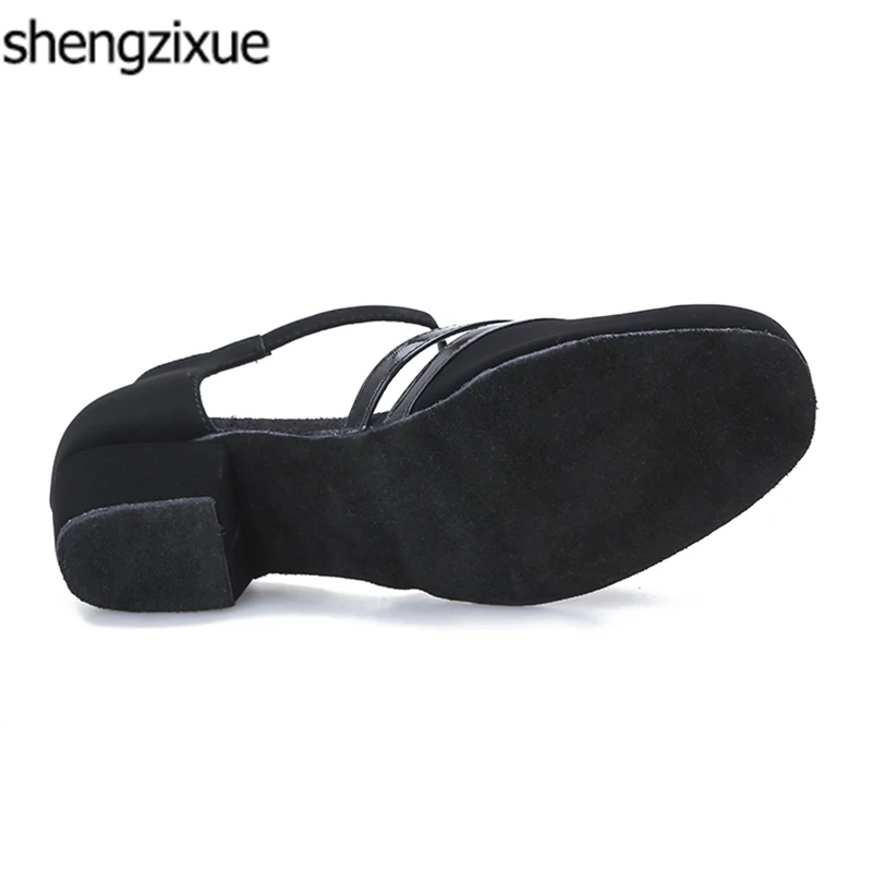 Shengzixue Черный Латинской/бальные Обувь для танцев Для женщин удобные 4 см каблук
