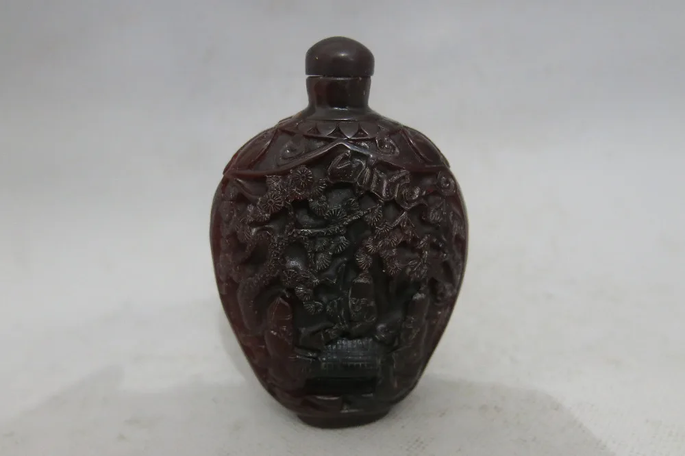 Коллекция старый рог носорогов бутылочка для костей сказочные шахматы лучшее