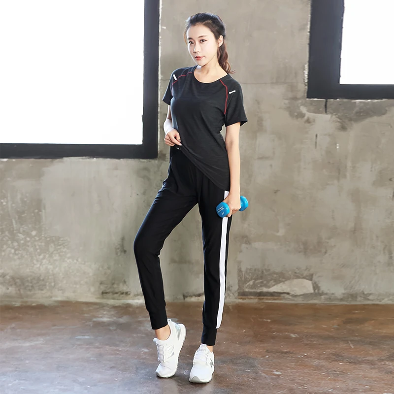 Женский комплект для фитнеса из 2 предметов леггинсы + Топ одежда тренировок