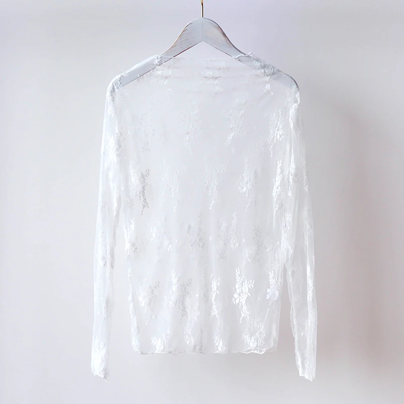 

Shirts & Blouses