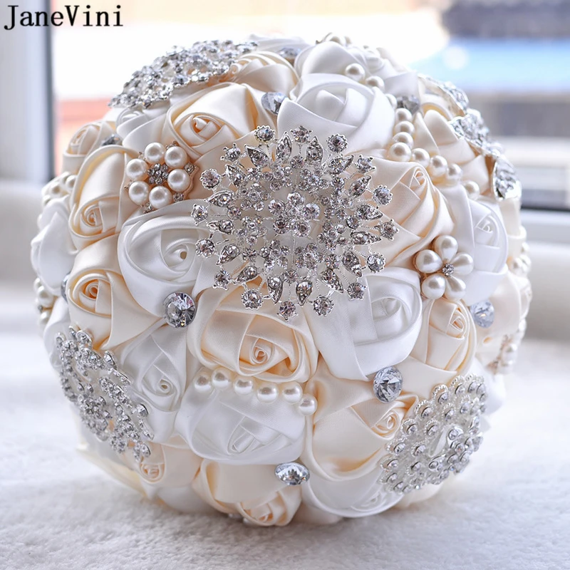 

JaneVini New Elegant Ivory Satin Rose Bridesmaid Bouquets Pearl Beaded Flwer Wedding Boquet Bridal Flowers Bouquet Fleur Mariage