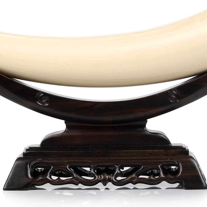 Украшения цвета слоновой кости как у входа в воду украшение европейском стиле