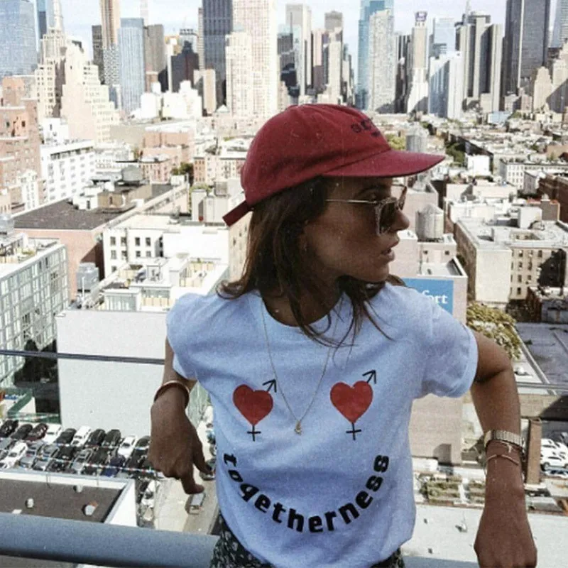 2018 Для женщин хлопок вязаный футболка модная с любовью Printed Crop футболки в стиле