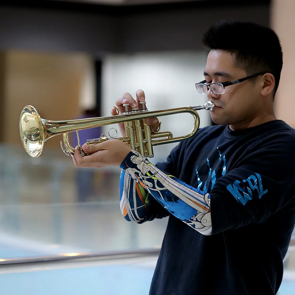 ammoon Trumpet Bb B Flat Brass with ammoon AMT-01GB 3in1 Metro-Tuner