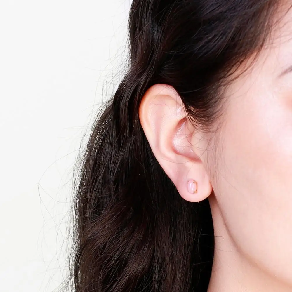 Серьги-гвоздики женские из серебра 925 пробы с натуральным розовым опалом |