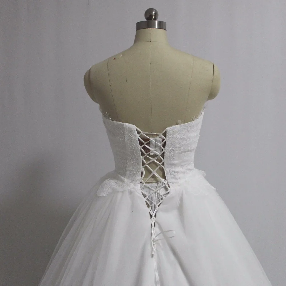 Простой но элегантный бальный халат без бретелек кружевное бальное платье