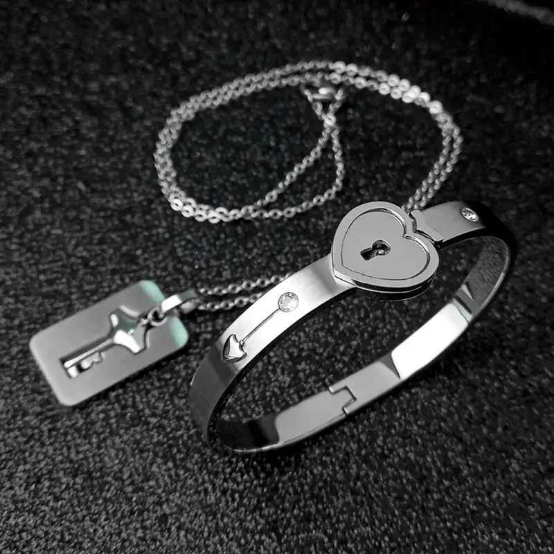 

Couple Jewelry Sets Stainless Steel Love Heart Lock Bracelets Bangles Key Pendant Necklace Couples Titanium Puzzle