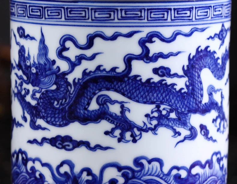 Changwuju в Цзиндэчжэнь бытовые офисные принадлежности для хранения фарфор ручной работы синяя и белая кисть горшок окрашенный Jinhongxia