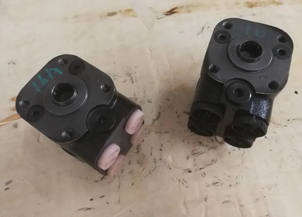 

Замена на блок рулевого управления Orbitrol CHALLENGER MT 665C